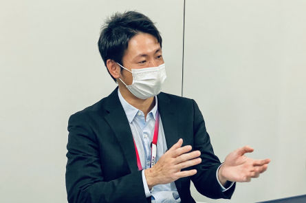 Dedicated development team for a Japanese distribution and logistics SIer  